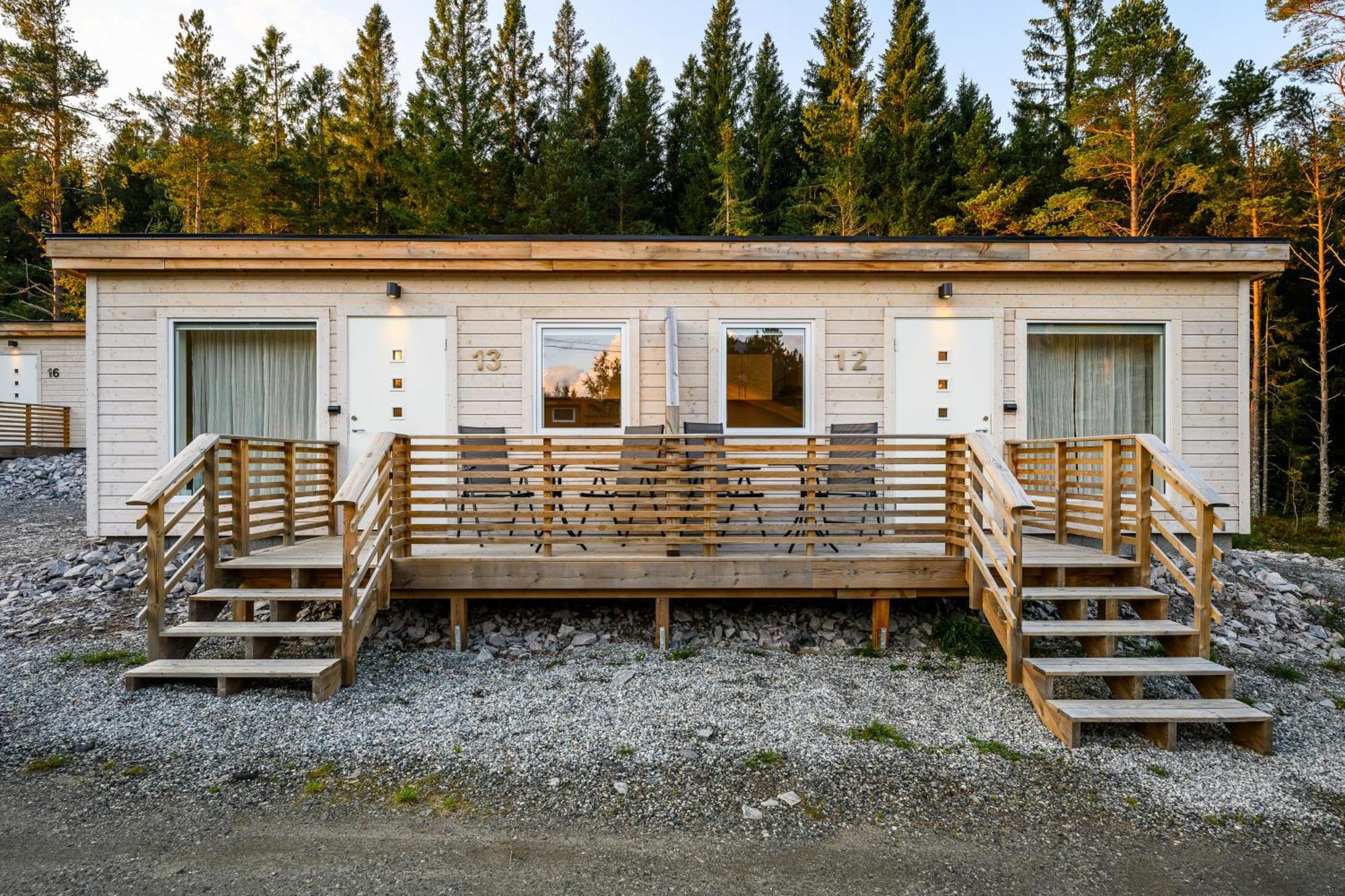 Korsbakken Camping Isfjorden Exterior photo