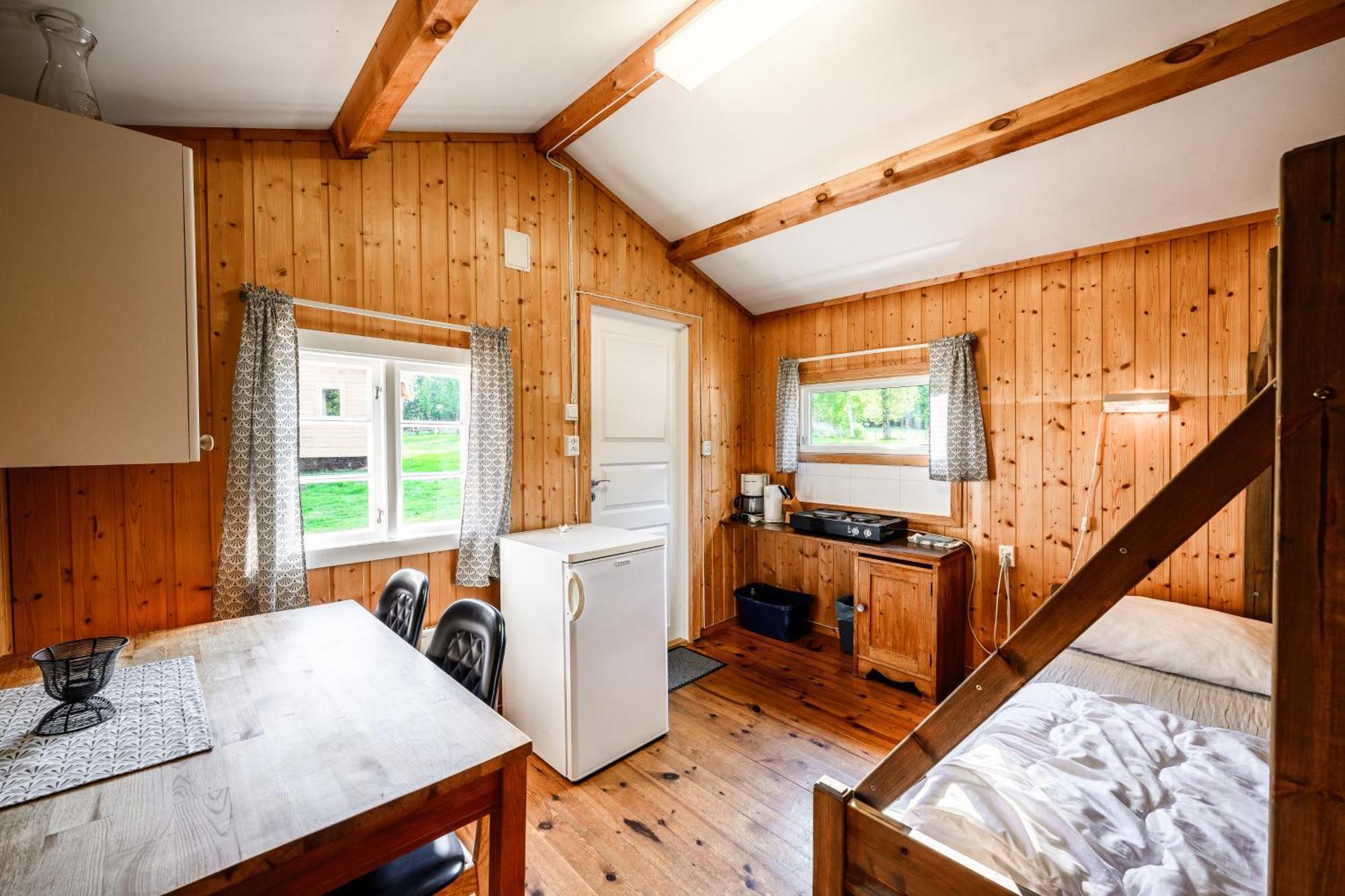 Korsbakken Camping Isfjorden Room photo