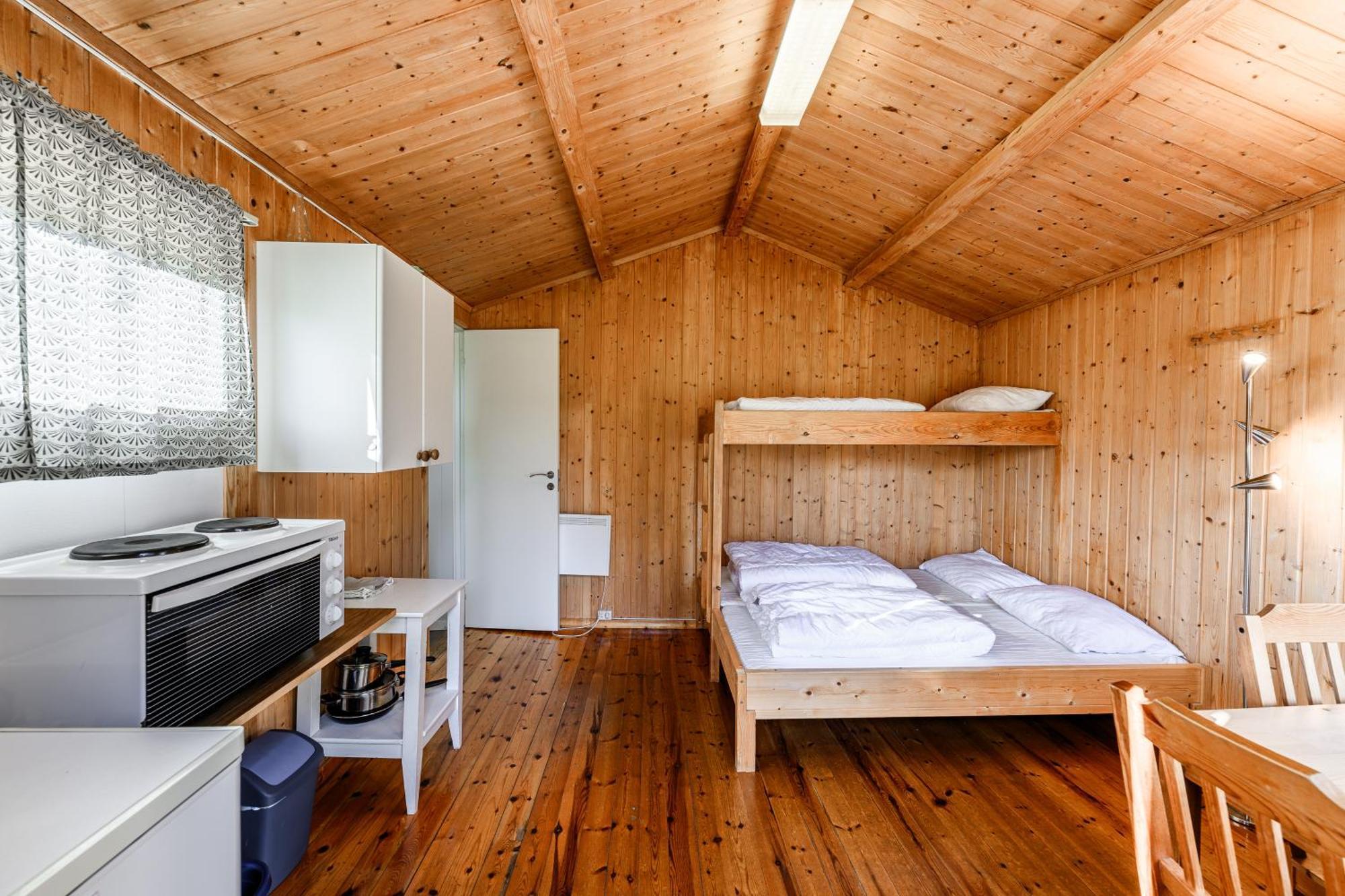 Korsbakken Camping Isfjorden Room photo
